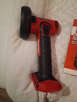 Cordless cutter bauer