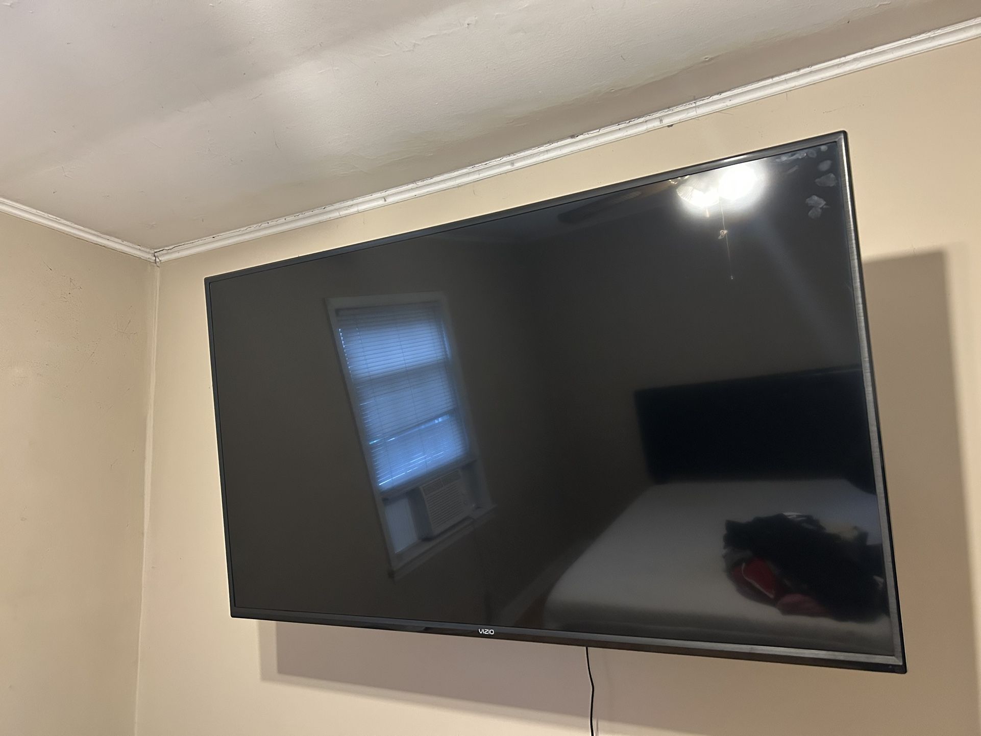 Vizio 65 Tv For Parts Or Repair