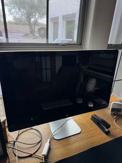 Apple Thunderbolt Display Monitor