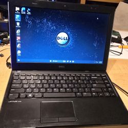 LapTop  💻  DELL  Latitude  3330 - Intel  i3 * 1.50 GHz. CPU  /8.0GB  RAM  /500GB.  HDD  ( see Pic's.  corner broke ) ✔️ 