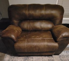 Reclining Loveseat