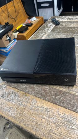 Xbox console 500gb -CONSOLE ONLY- $50