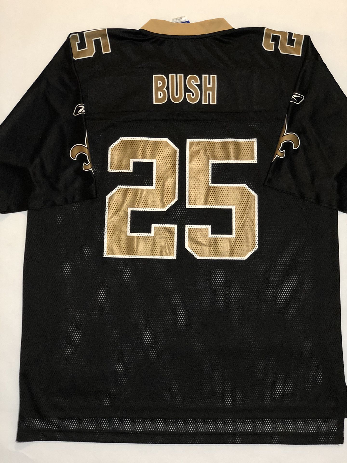 Reggie Bush New Orlean Saints football jersey