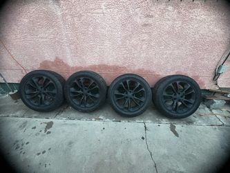 2019 dodge Durango RT stock rims