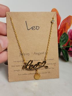 12 Constellation Zodiac Old English Letter Sign Pendant Necklace Astrology, Leo