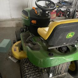 John Deere E100