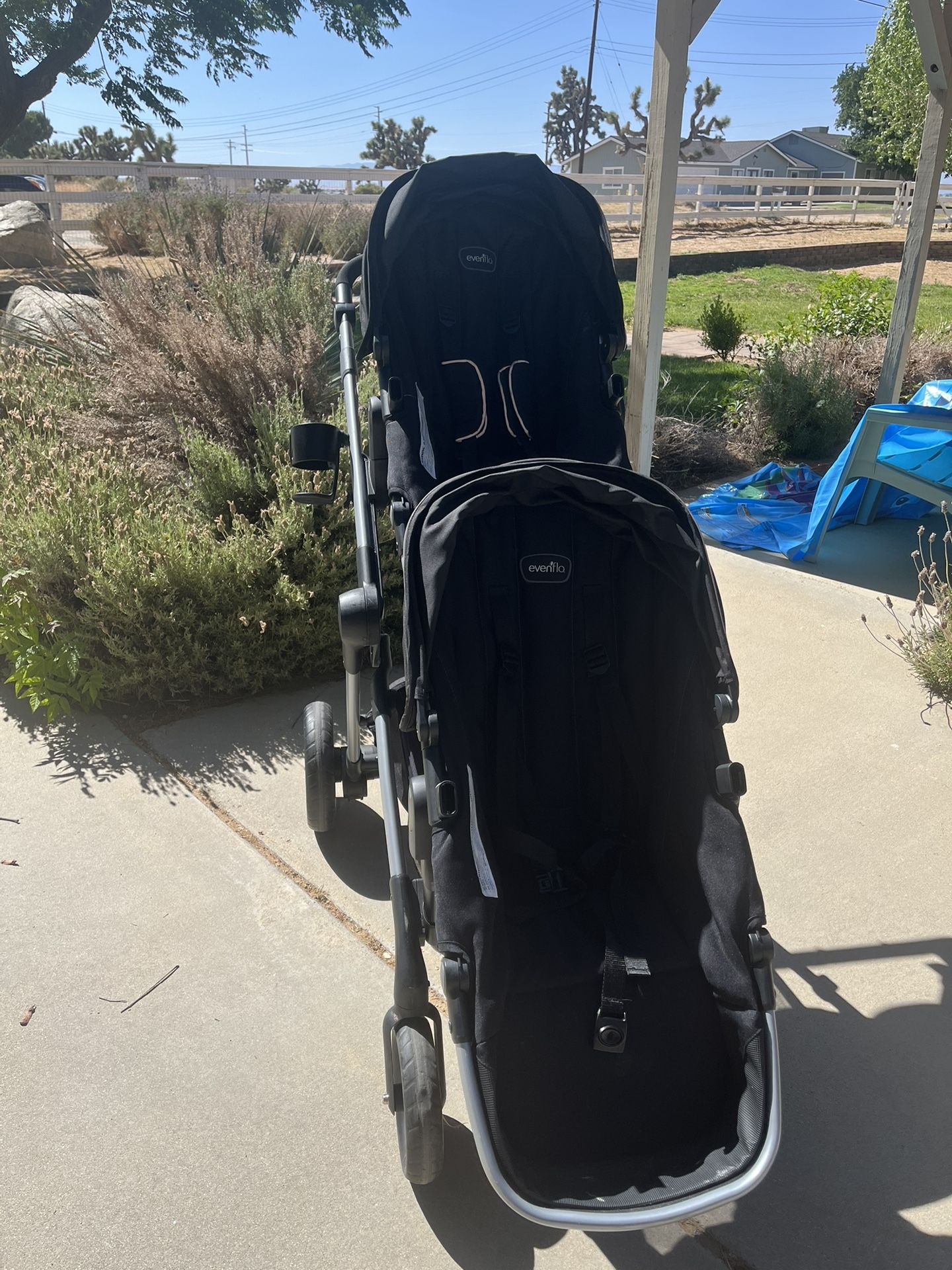 Evenflo Pivot Xpand Double Stroller