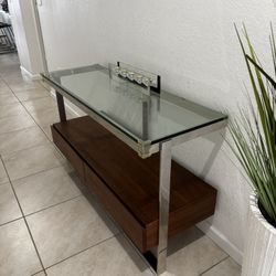 Entry Way Table 