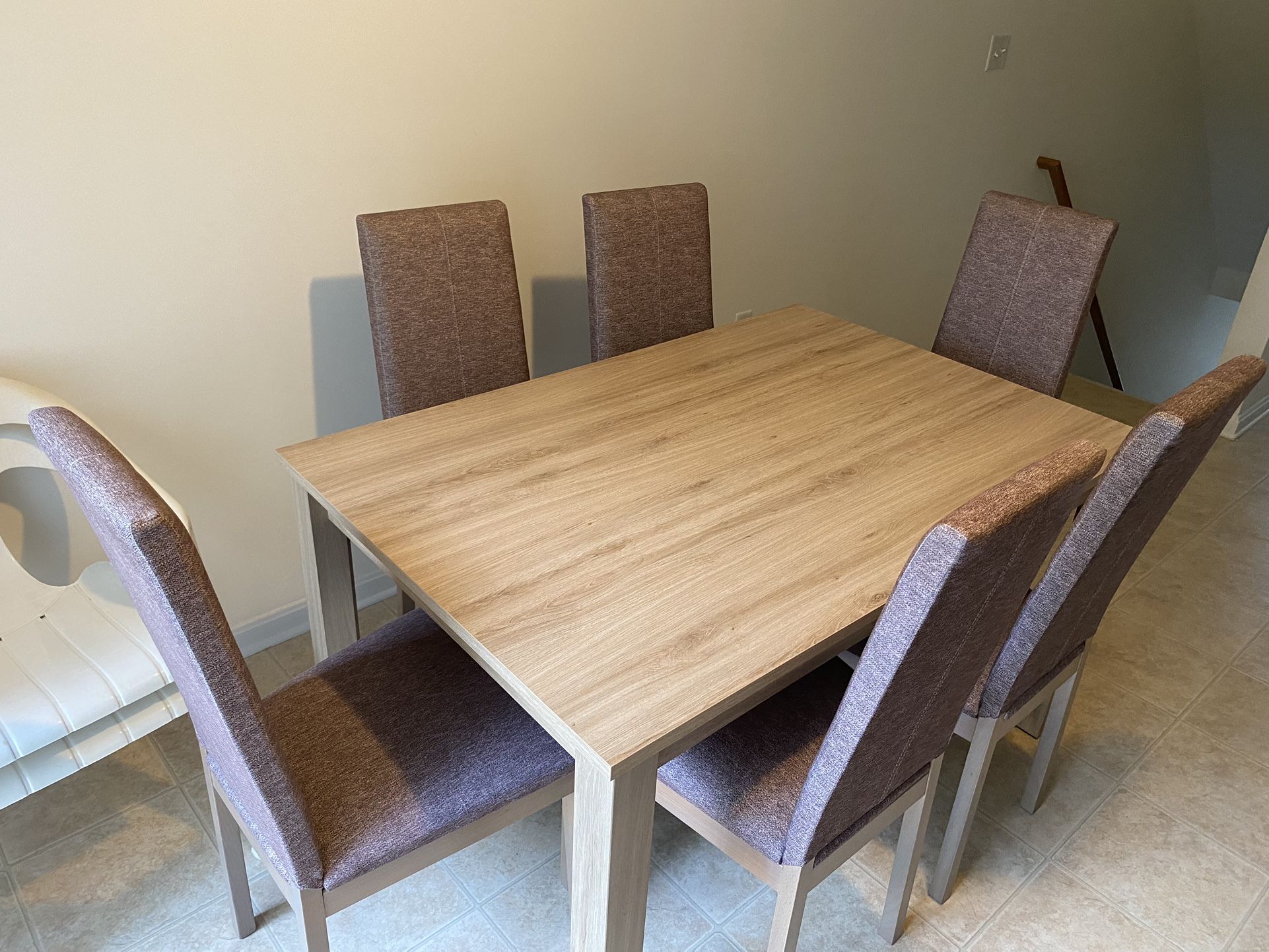 Dinning Set - Table + 6 Chairs