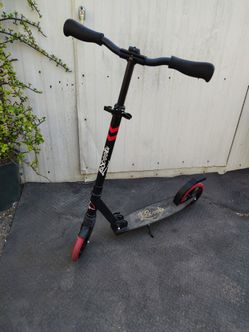 Lascoota KICK Scooter