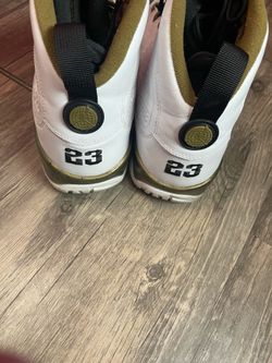 Used size 13 cash only