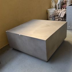 Modern Coffee Table 