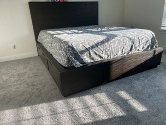 California king wooden bed frame