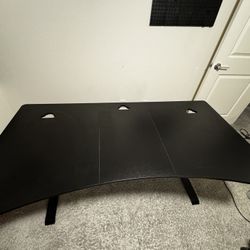 Arrozi Ultrawide Curved Gaming Desk (Pickup Only)