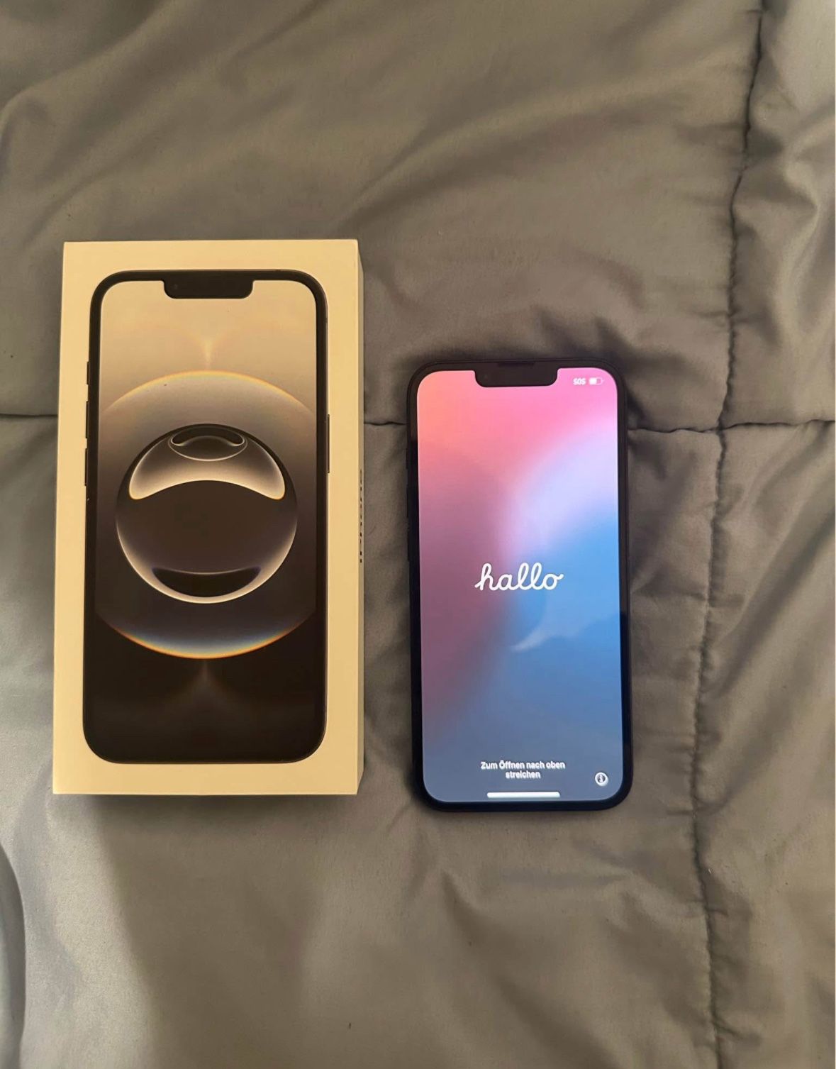 iPhone 16e - Black - 128gb - Unlocked