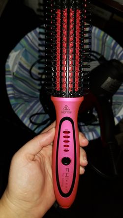 FHI flat iron brush