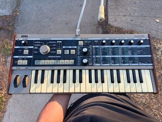 Korg Microkorg with Microphone