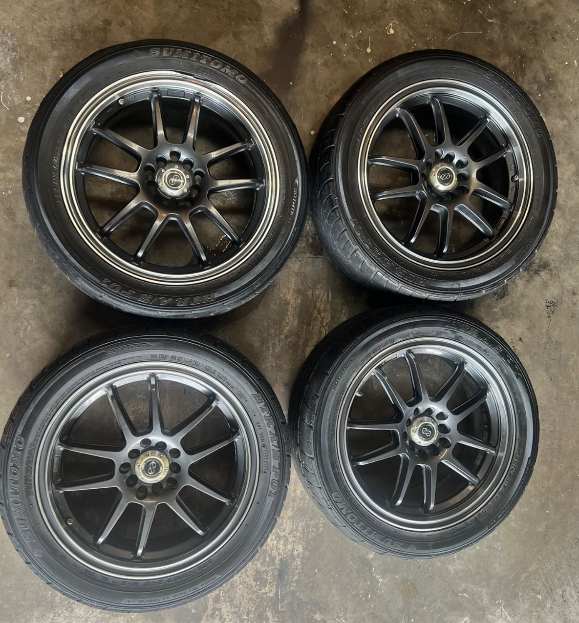 Enkei RSV 17x7 +35 5x114.3