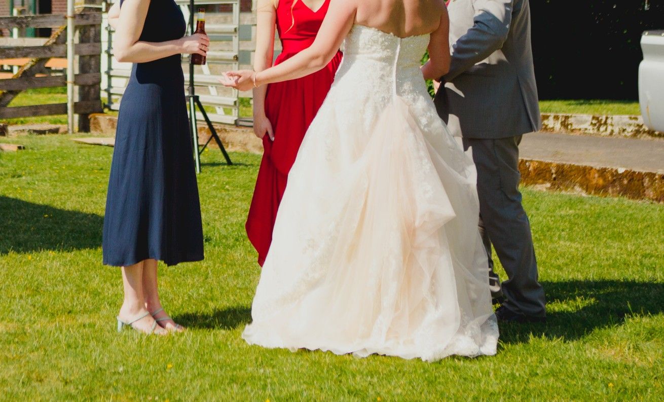 Champagne And Rose Gold Wedding Dress/Shoes/Veil - greenwatershopping.com