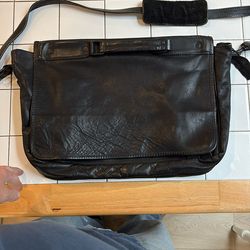 Black Soft Leather Messenger Shoulder Bag Briefcase
