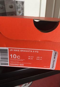 Sz 10 little girls cleats