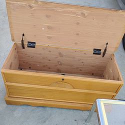 Beautiful vintage trunk