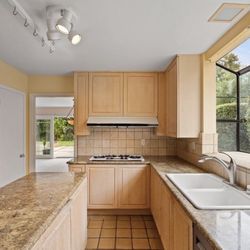 Kitchen Cabinets + Appliances Set