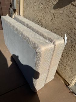 Tempur-pedic Box Springs (CA King Size)