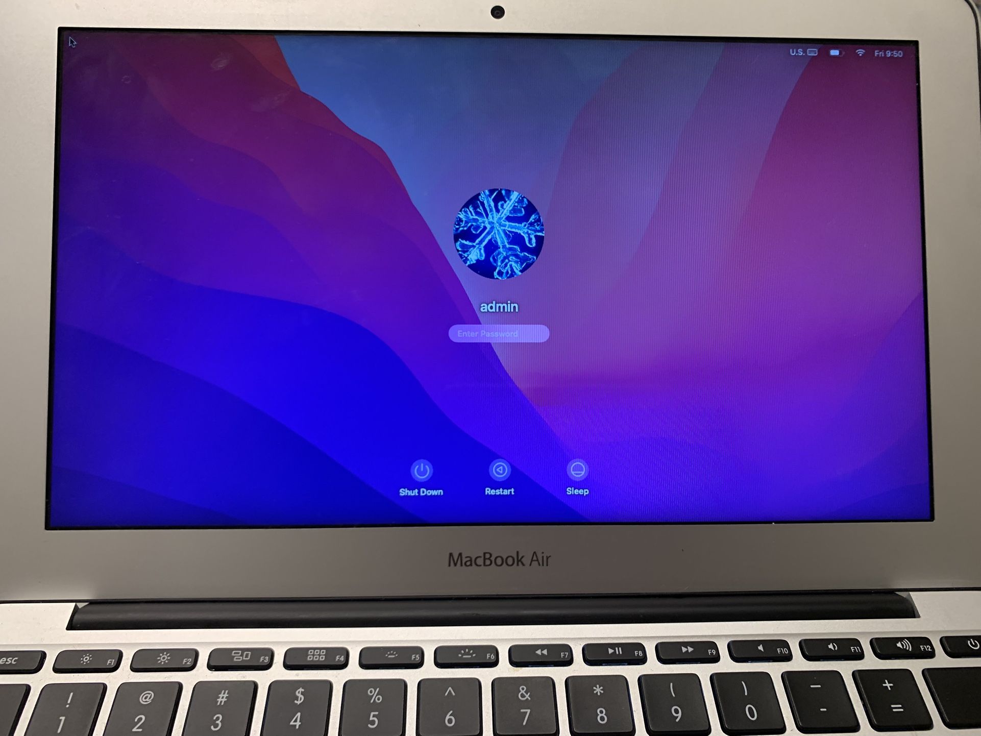 Apple MacBook Air 11” 2015 Good Condition!