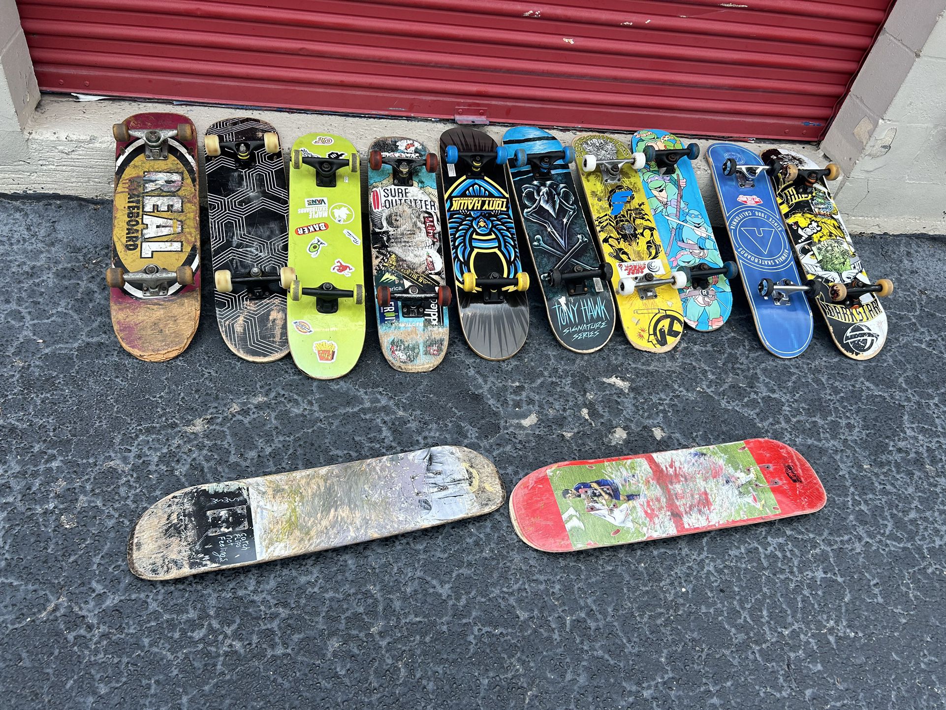 Skateboard Lot 