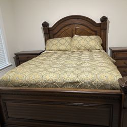 Queen Bed Frame 