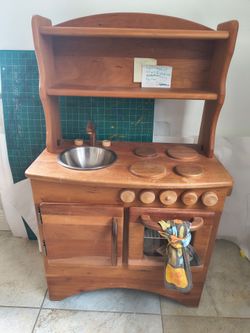 Camden Rose Simple Hearth Play Kitchen