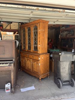 Solid Oak Dining Hutch