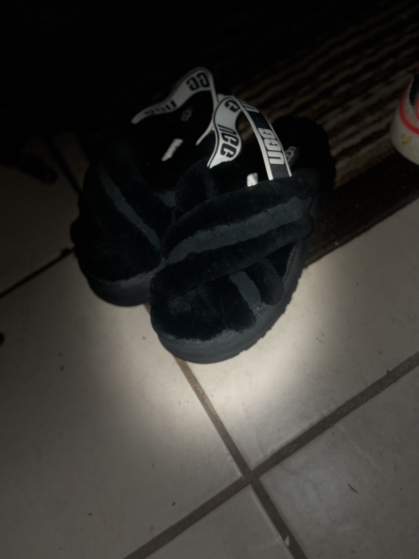 Ugg Slippers 