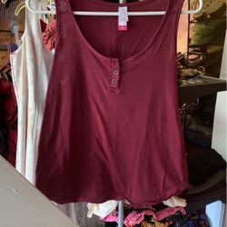 Maroon tank top (size M)