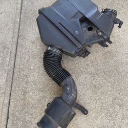 Original 2006 Tacoma Air Box Good Condition 
