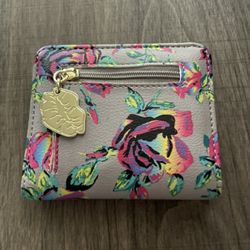 Betsy Wallet 