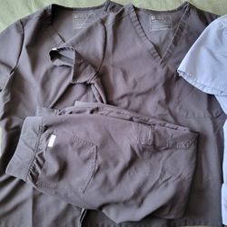 FIG MEDICAL SCRUBS (SMALL)