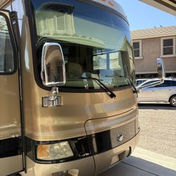 2011 Monaco Knight Diesel Pushet