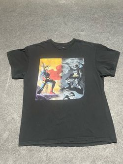 DC Comics Originals Superman vs Batman Men's T-Shirt.  Sz L
