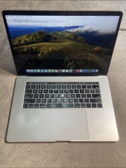 2019 MacBook Pro 15 2.5  GHz / Quad Core i7-32 Gb Ram -1 Tb Hard Drive 