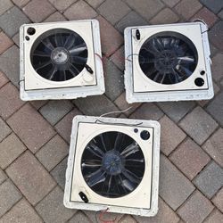 2022 Thor RV Motorhome Exhaust Fans