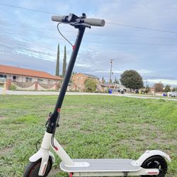 Electric scooter