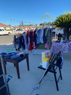 Yard Sale    828 ollie way Hemet ca