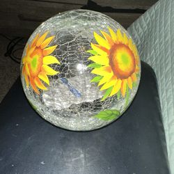 Solar Charged LED Crackle Globe