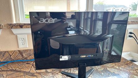 Acer Computer Monitor with Stand