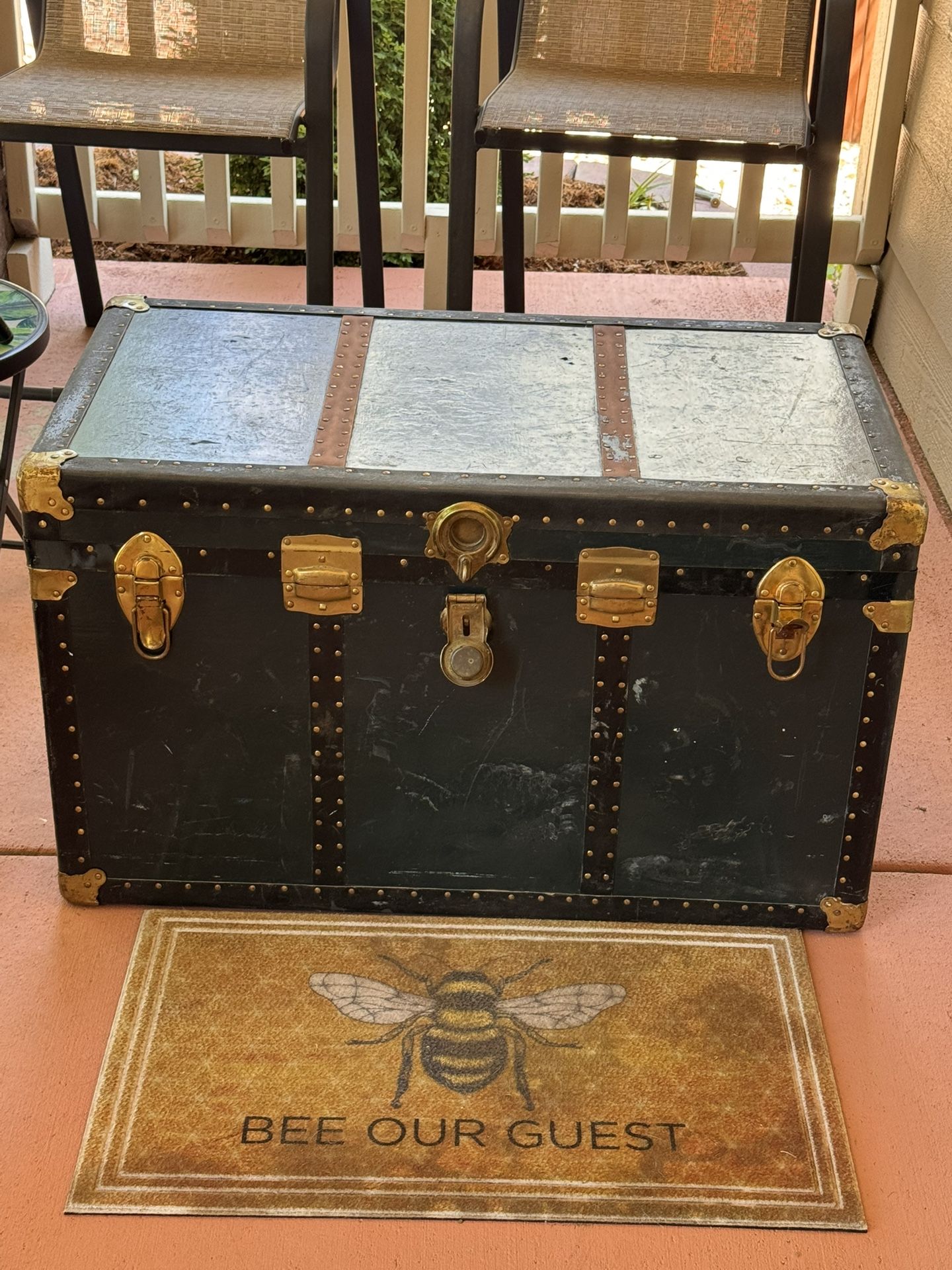 Vintage Trunk with Interior Tray