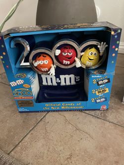 M And M Millennium 2000 Special Edition Candy Dispenser 