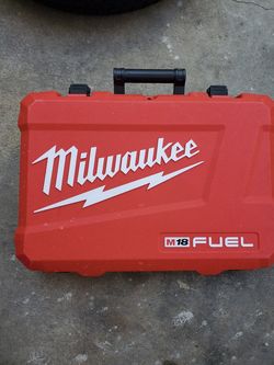 MILWAUKEE 18V FUEL CARRY CASE