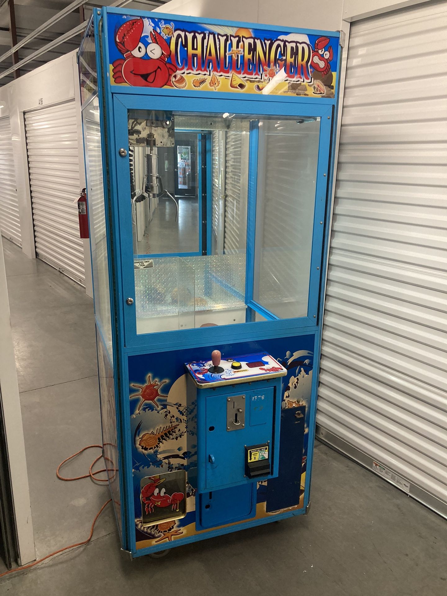 31” Challenger Crane/Claw Machine Arcade Game